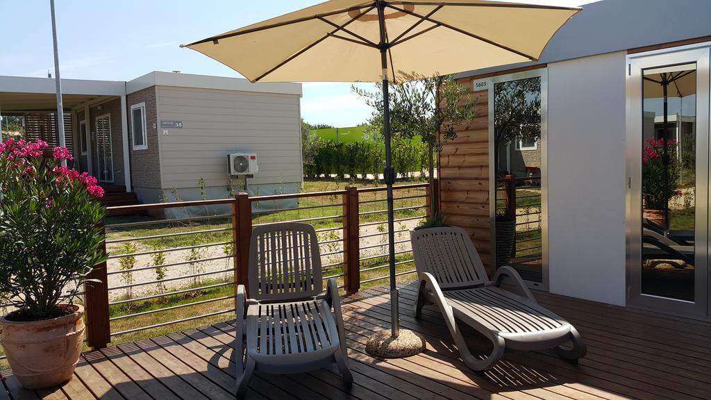 Holiday Mobile Homes Park Riviera カリガドル エクステリア 写真